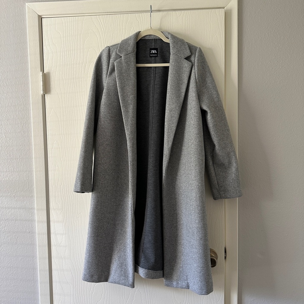 Zara Women's Grey Coat